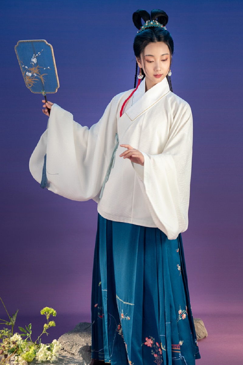 交领短衫
